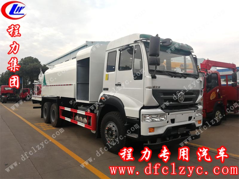程力集團(tuán)重汽斯?fàn)柼┒喙δ芤謮m車(chē)