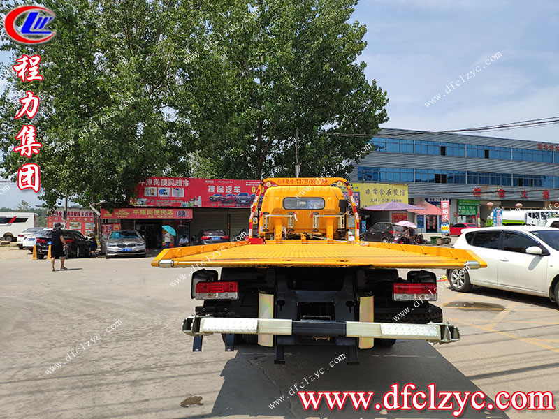 程力集團東風(fēng)D8清障車